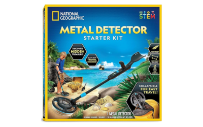 National Geographic Starter Metal Detector Kit | Exploratory Learning | Gross Motor Skills | Focus & Patience | Outdoor Adventure Fun (Ages 6+)